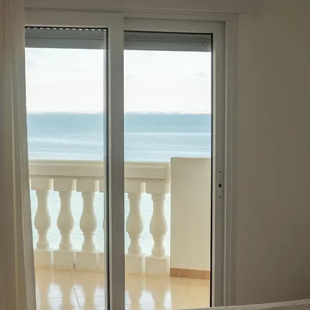 Dominique Apartman *